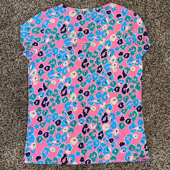 Lily Pulitzer V- Neck, Large - Picture 3 of 3